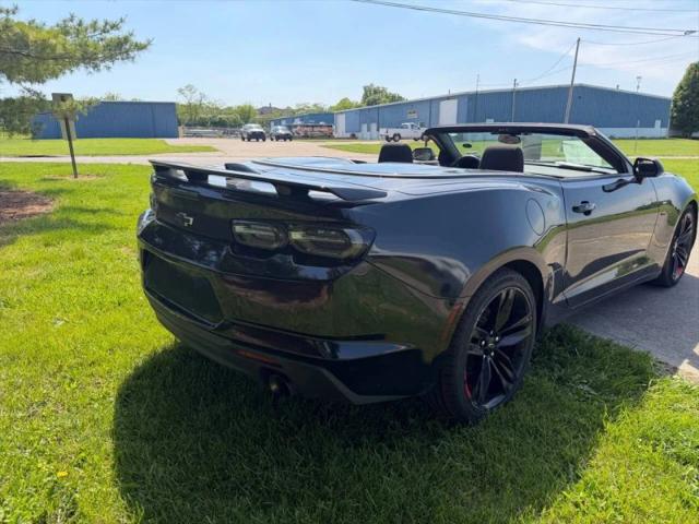 2022 Chevrolet Camaro RWD Convertible 1LT
