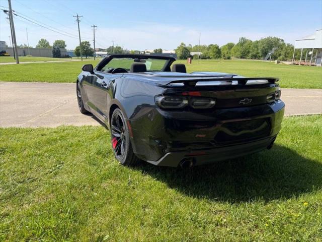 2022 Chevrolet Camaro RWD Convertible 1LT