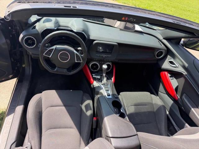 2022 Chevrolet Camaro RWD Convertible 1LT