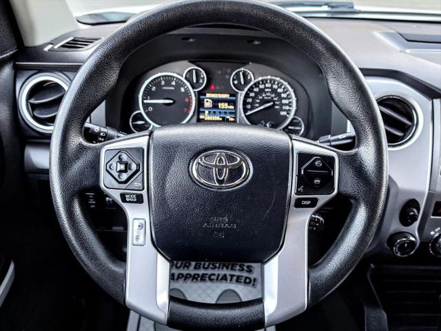 2017 Toyota Tundra SR5 5.7L V8