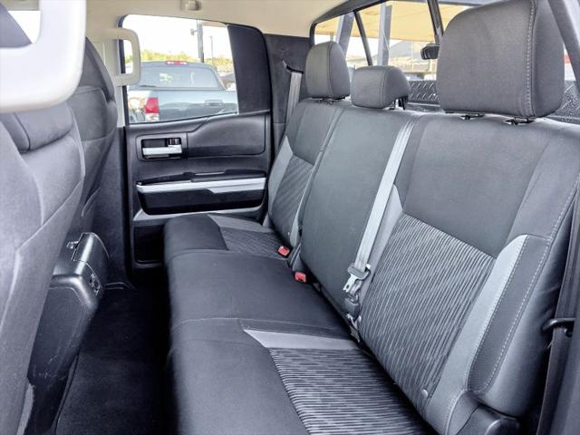 2017 Toyota Tundra SR5 5.7L V8