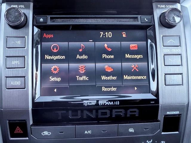 2017 Toyota Tundra SR5 5.7L V8