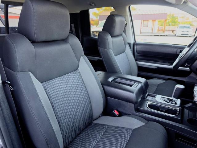 2017 Toyota Tundra SR5 5.7L V8