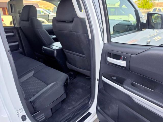 2017 Toyota Tundra SR5 5.7L V8