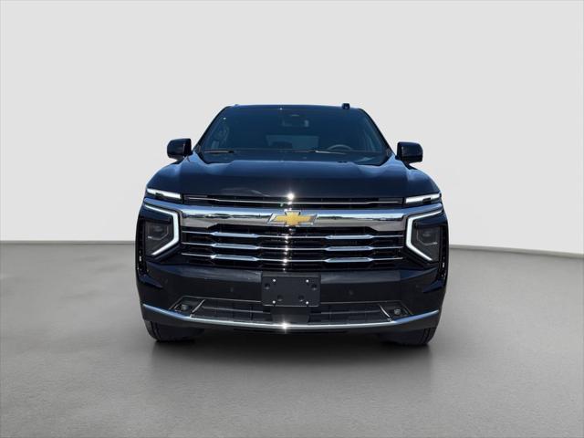 2026 Chevrolet Suburban LT, 4WD