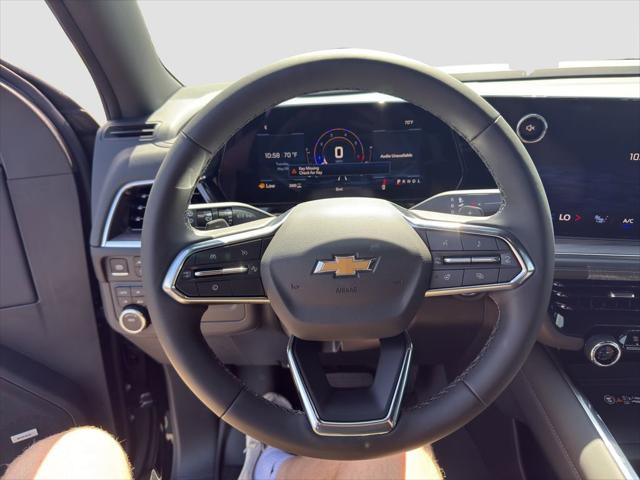2026 Chevrolet Suburban LT, 4WD