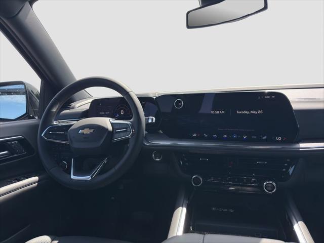 2026 Chevrolet Suburban LT, 4WD
