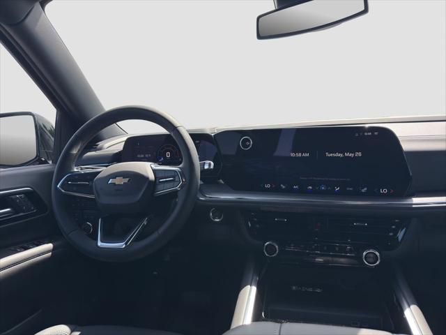 2026 Chevrolet Suburban LT, 4WD