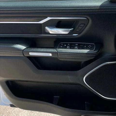 2024 Ram 1500 Laramie Crew Cab 4x2 5'7" Box