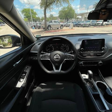 2024 Nissan Altima SV FWD