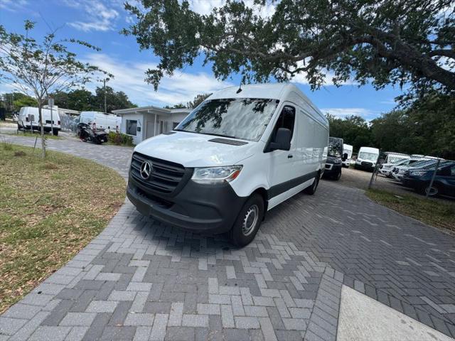 2022 Mercedes-Benz Sprinter 2500 High Roof V6
