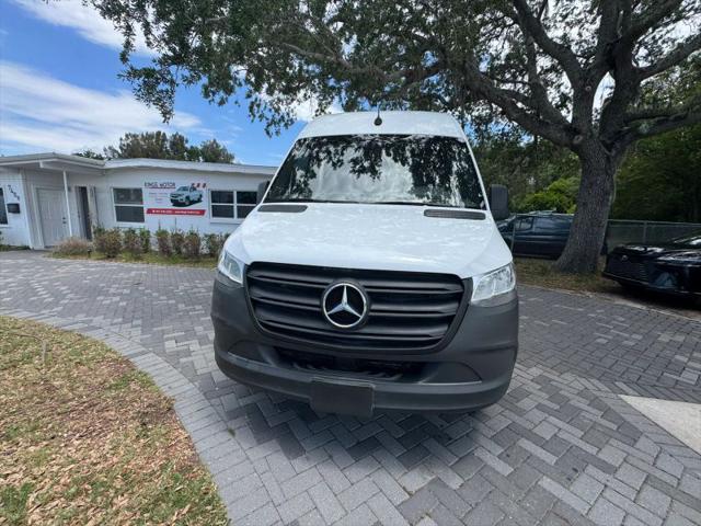2022 Mercedes-Benz Sprinter 2500 High Roof V6