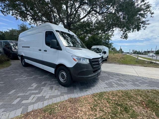 2022 Mercedes-Benz Sprinter 2500 High Roof V6