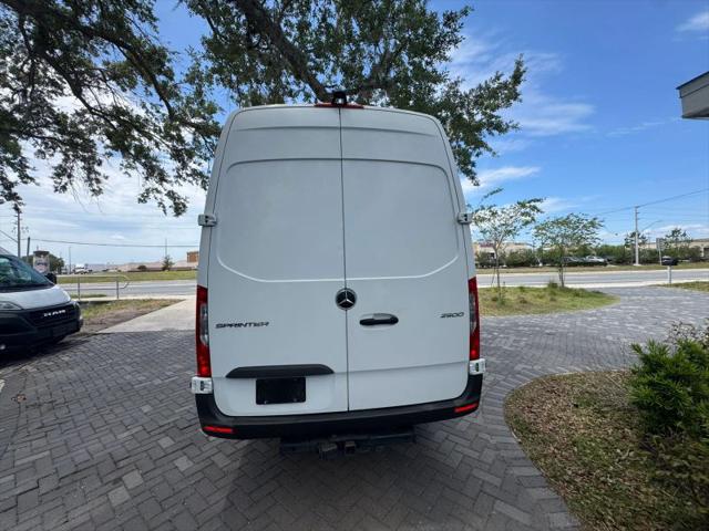 2022 Mercedes-Benz Sprinter 2500 High Roof V6