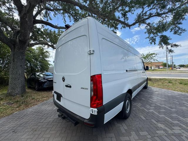2022 Mercedes-Benz Sprinter 2500 High Roof V6