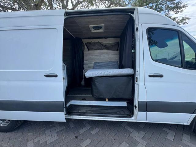 2022 Mercedes-Benz Sprinter 2500 High Roof V6