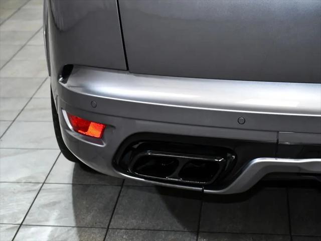 2021 Land Rover Range Rover Sport SVR