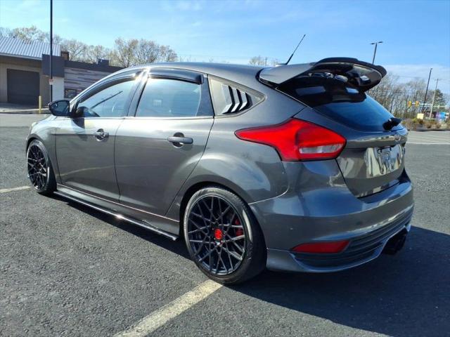 2015 Ford Focus Base