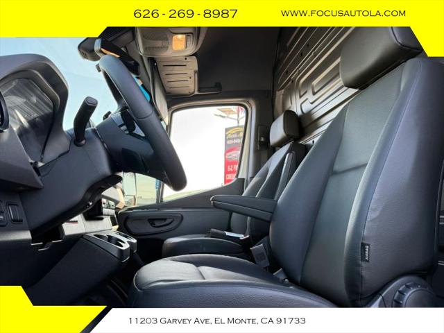 2026 Mercedes-Benz Sprinter 2500 High Roof 4-Cyl Diesel