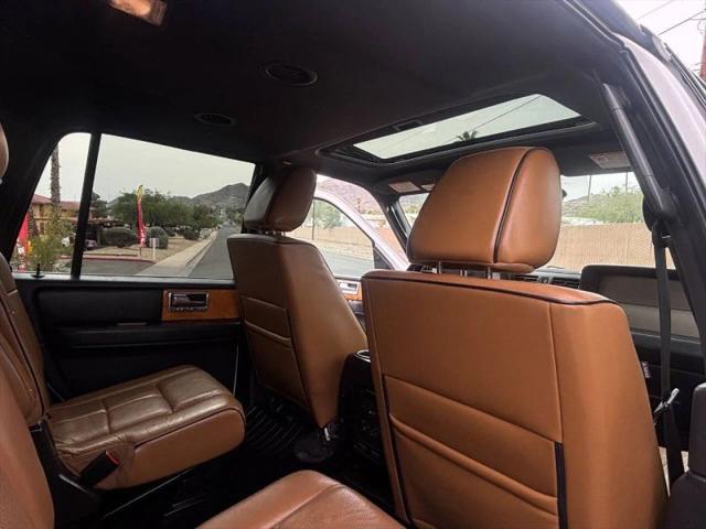 2011 Lincoln Navigator Base