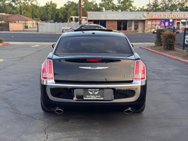 2011 Chrysler 300 300C