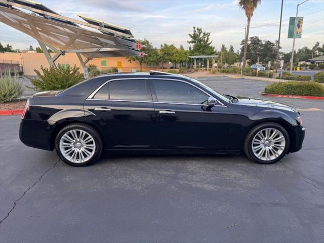 2011 Chrysler 300 300C