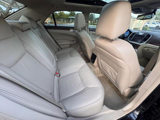 2011 Chrysler 300 300C