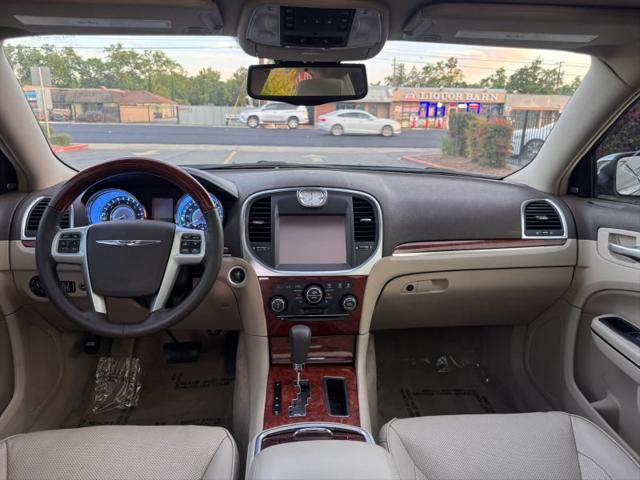 2011 Chrysler 300 300C