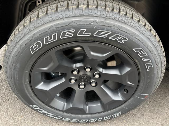 2026 Ram 1500 Express Crew Cab 4x4 5'7" Box