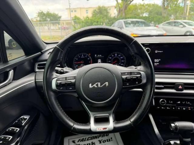 2022 Kia K5 GT-Line