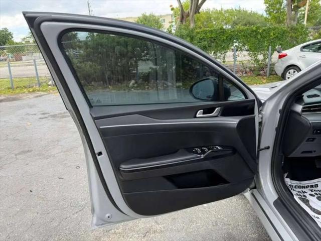 2022 Kia K5 GT-Line