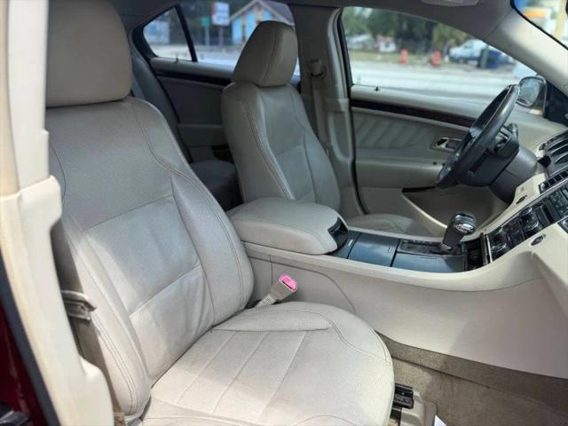 2011 Ford Taurus Limited