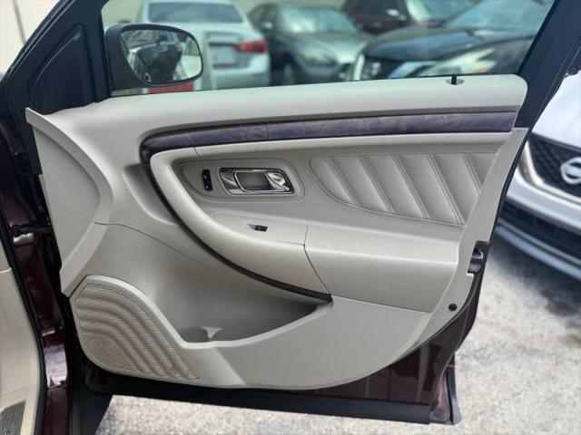 2011 Ford Taurus Limited