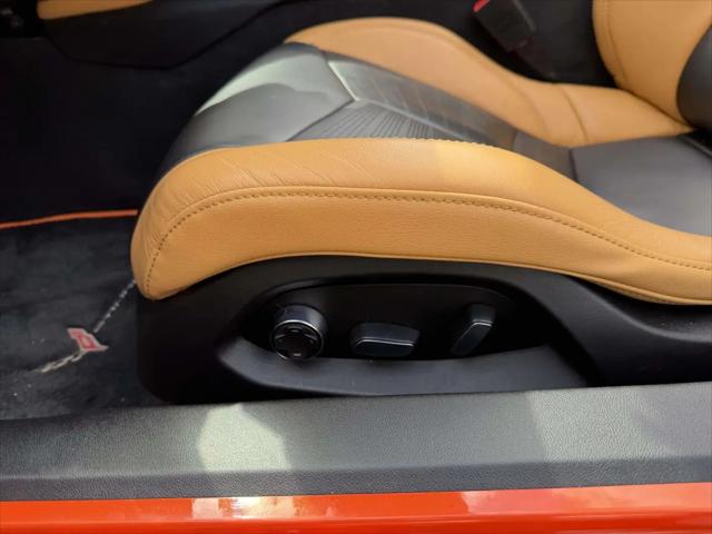 2021 Chevrolet Corvette Stingray RWD Convertible 2LT