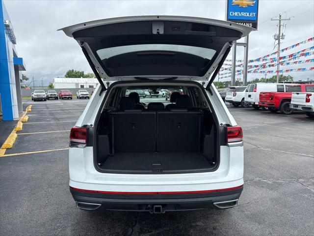 2025 Volkswagen Atlas 2.0T SE w/Technology