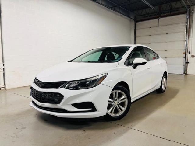 2017 Chevrolet Cruze LT Auto for sale in Addison, IL
