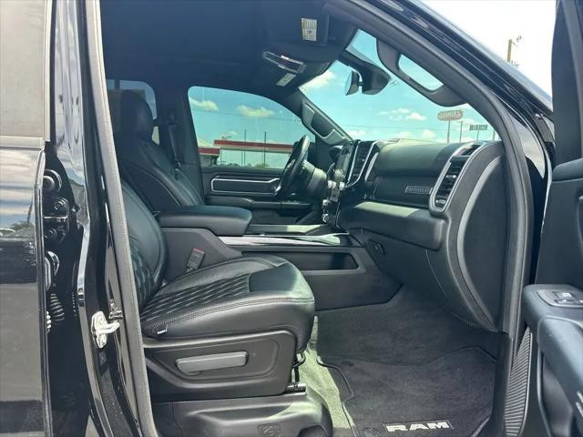 2022 Ram 1500 Big Horn Crew Cab 4x4 5'7" Box