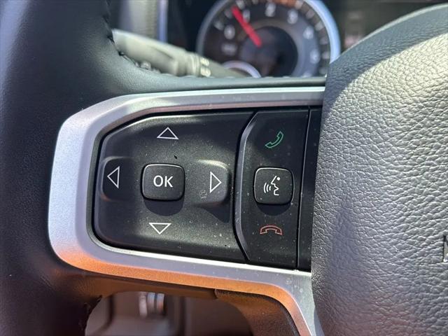2022 Ram 1500 Big Horn Crew Cab 4x4 5'7" Box