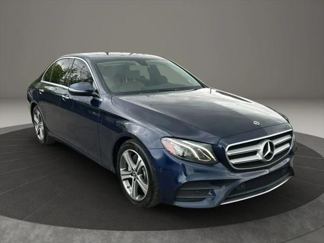 2017 Mercedes-Benz E-CLASS E 300 E 300