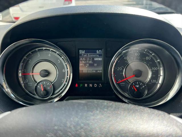 2014 Chrysler Town & Country Touring