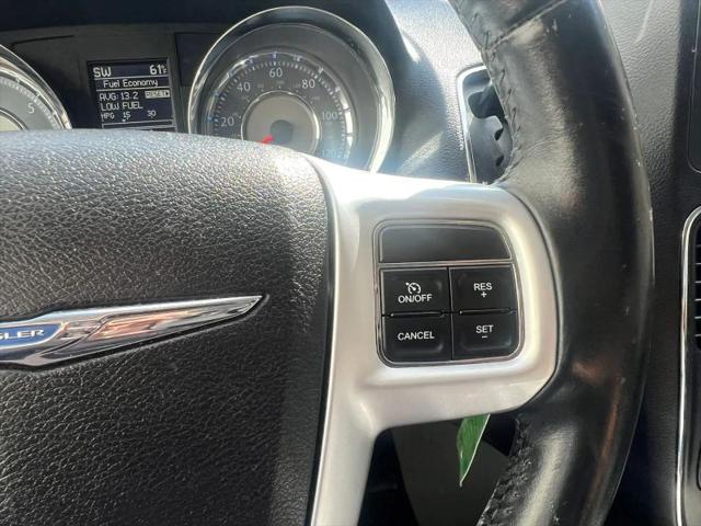2014 Chrysler Town & Country Touring
