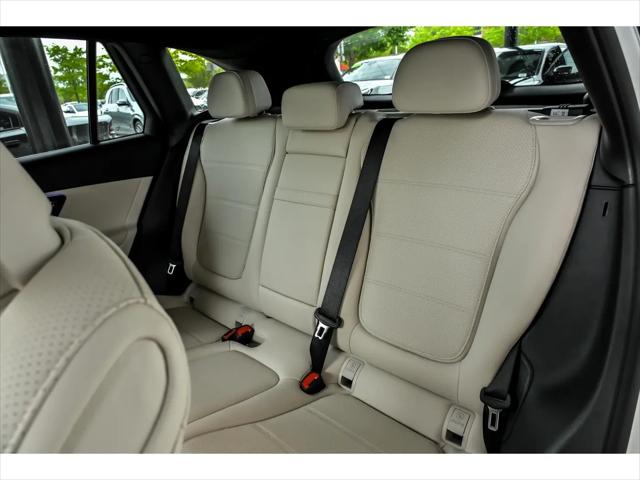 2026 Mercedes-Benz GLC 350e 4MATIC