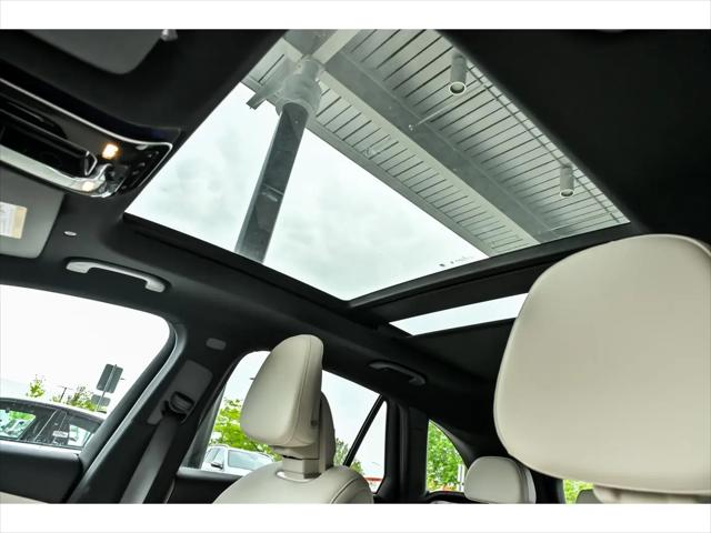 2026 Mercedes-Benz GLC 350e 4MATIC
