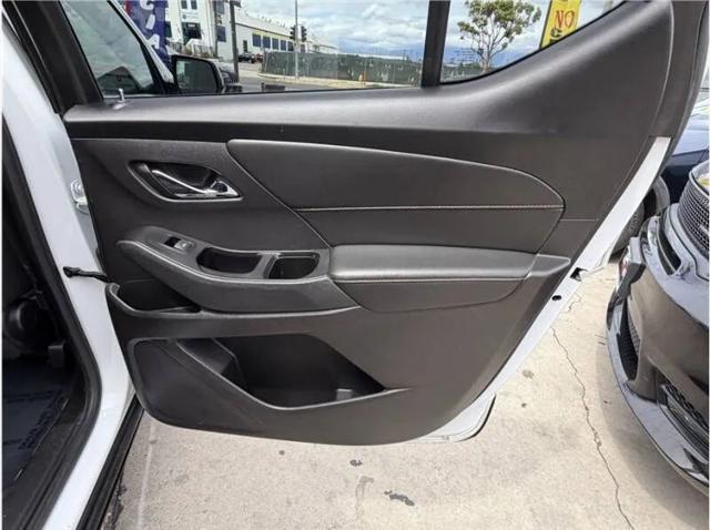 2020 Chevrolet Traverse FWD LS