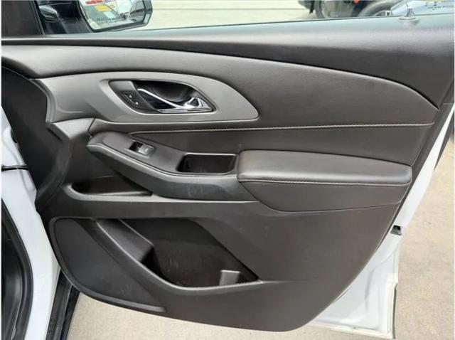 2020 Chevrolet Traverse FWD LS