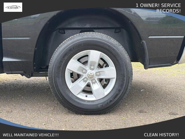 2019 Ram 1500 Classic SLT Crew Cab 4x4 5'7" Box