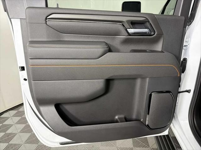 2026 GMC Sierra 2500HD Crew Cab, Standard Bed, AT4, 4WD