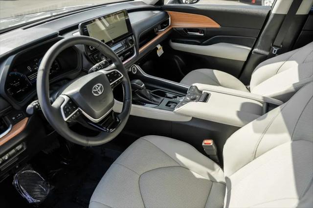 2026 Toyota Grand Highlander LE