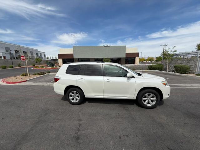 2010 Toyota Highlander Base