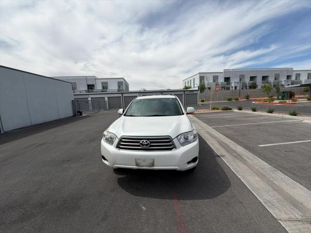 2010 Toyota Highlander Base